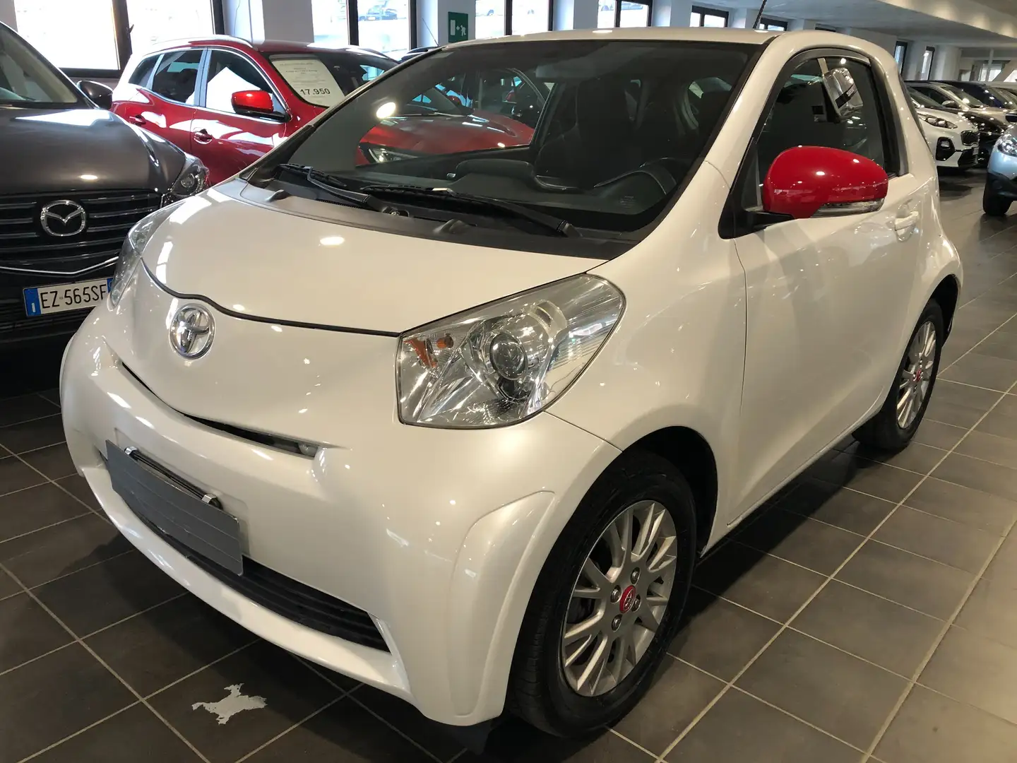 Toyota iQ IQ 1.0 CVT Bianco - 1
