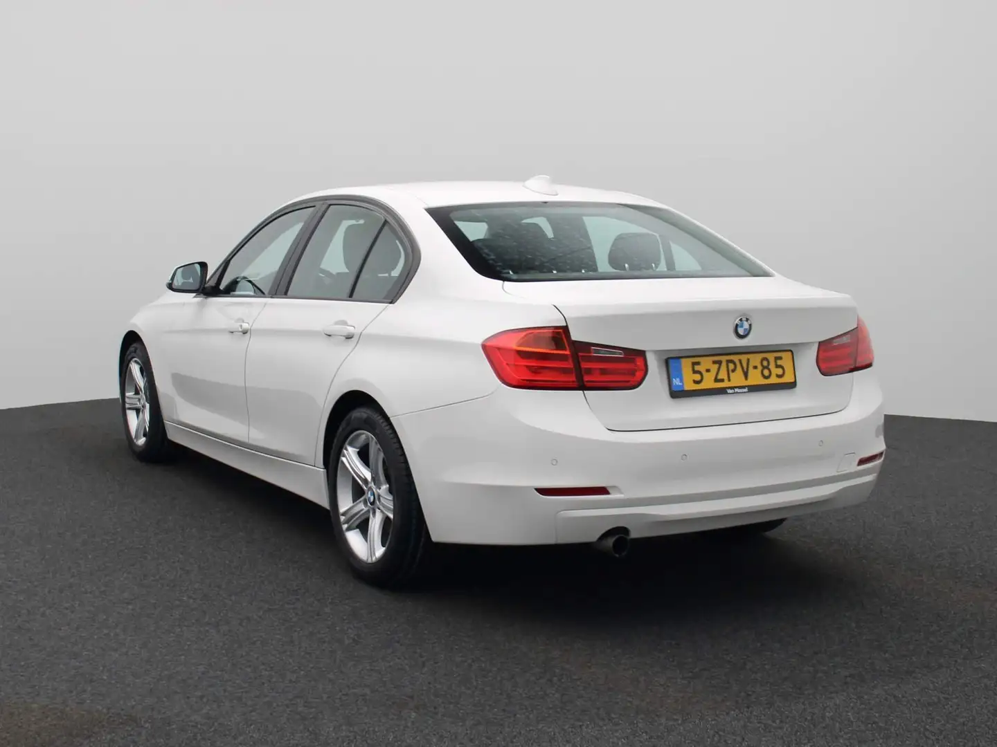 BMW 316 3-serie 316i High Executive | NAVIGATIE | CLIMATE Wit - 2