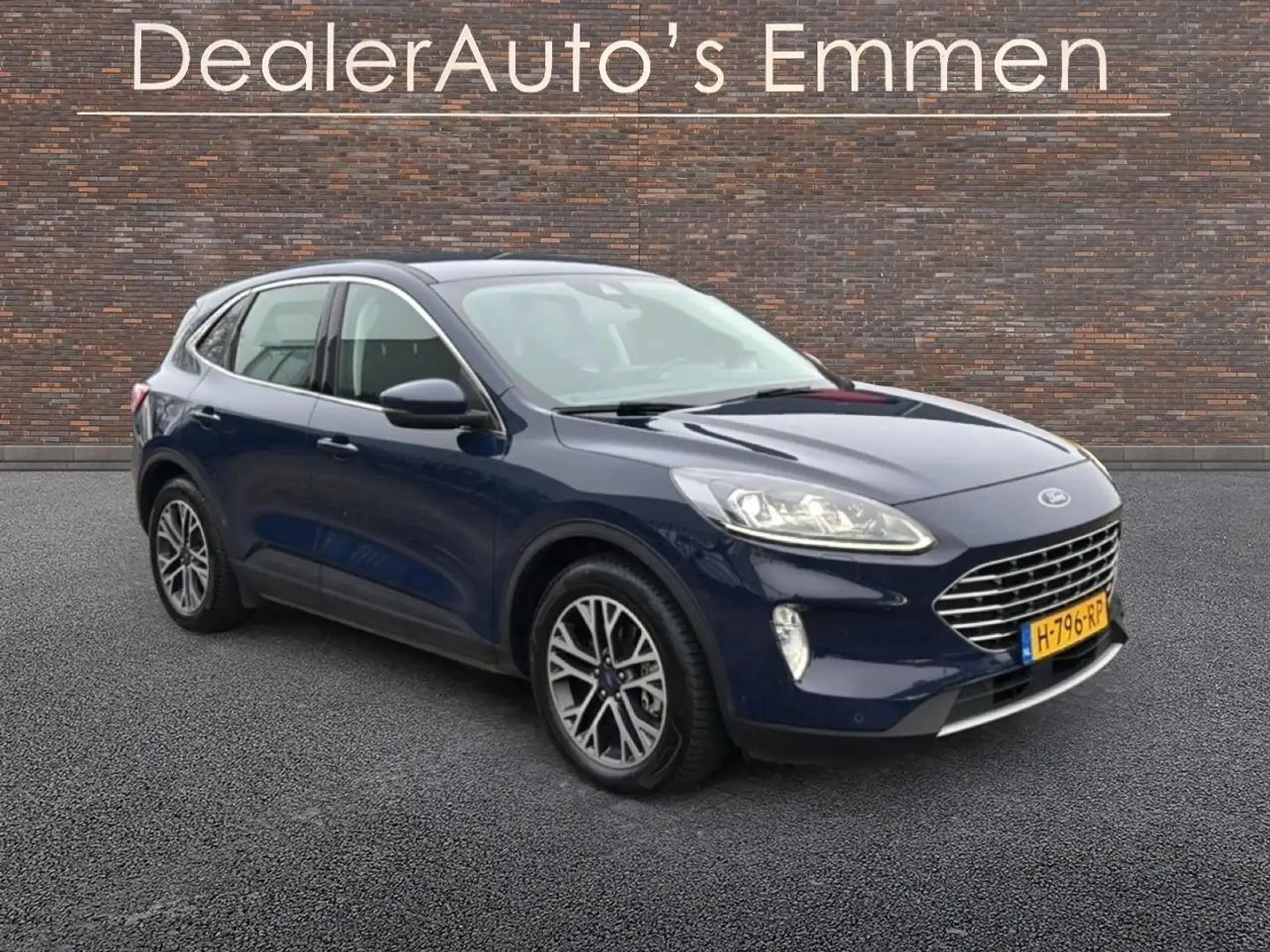 Ford Kuga 2.5 PHEV Titanium Blau - 1