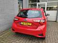 Toyota Yaris 1.5 Hybrid Active Inclusief Afleveringskosten Rood - thumbnail 13