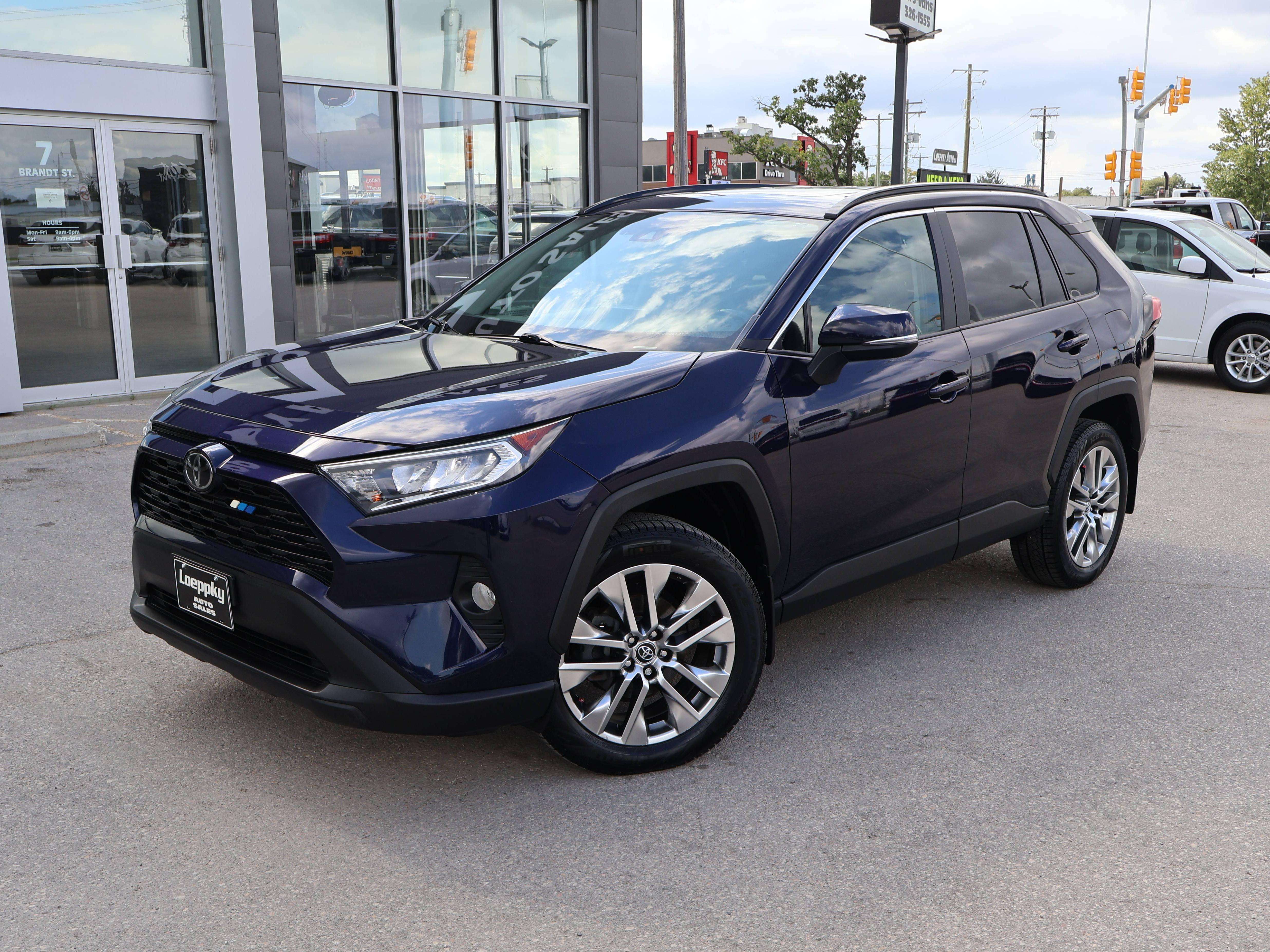 2019 Toyota RAV4 XLE — снимка 1