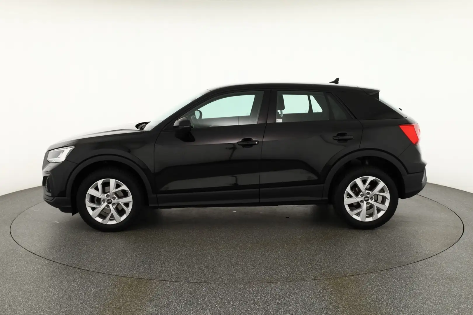 Audi Q2 35 TFSI S-Tronic LED Navi Sitzheizung PDC Schwarz - 2