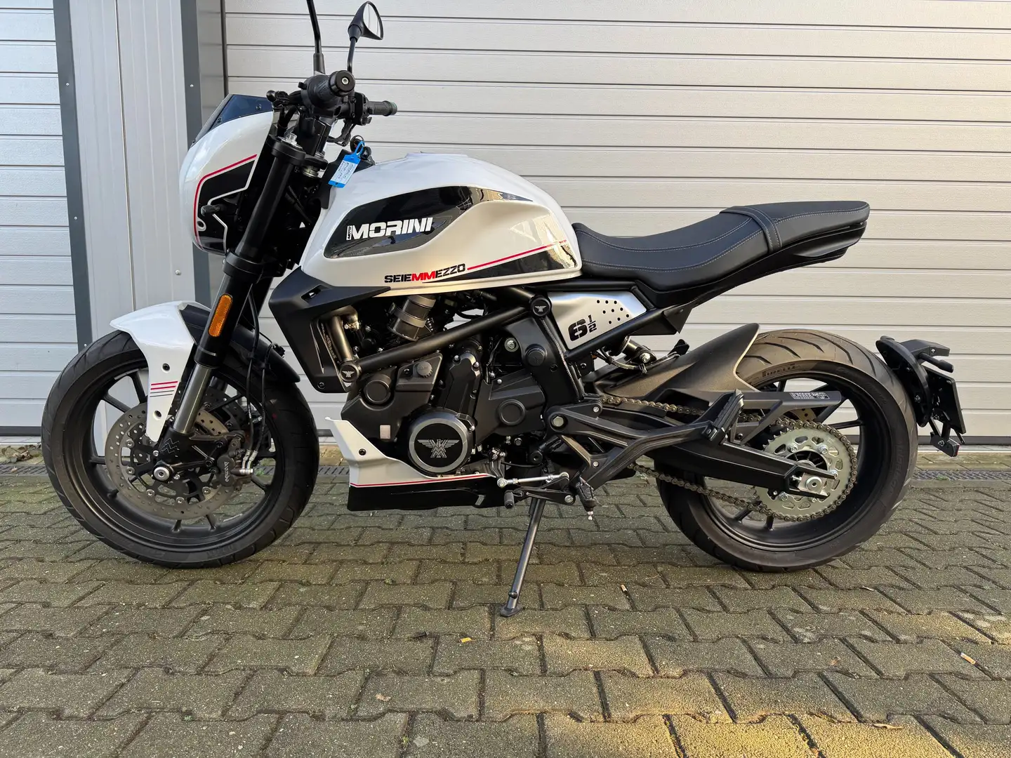 Moto Morini Seiemmezzo STR 649 SALE € 5399.- Weiß - 2