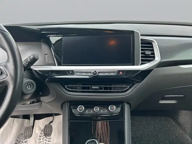 Opel Grandland view 12