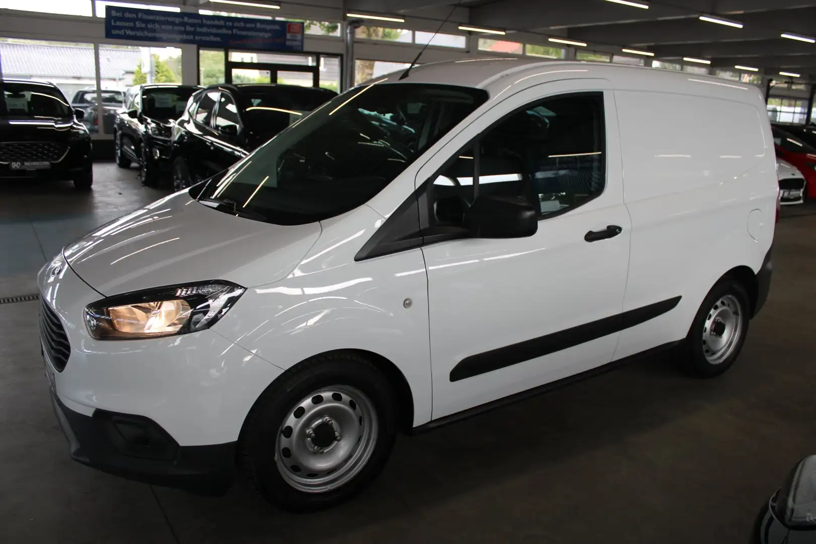 Ford Transit Courier Transit Courier 1,5 TDCi Allwetter Scheibenheizung Weiß - 2