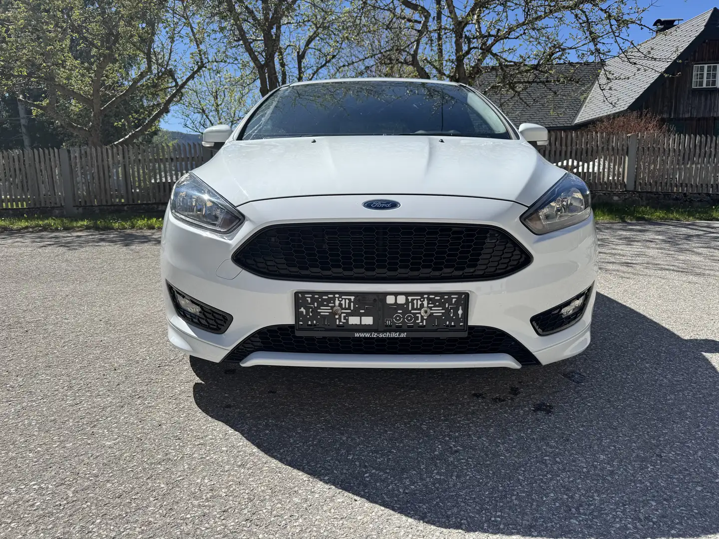 Ford Focus 1,0 EcoBoost ST-Line - 2