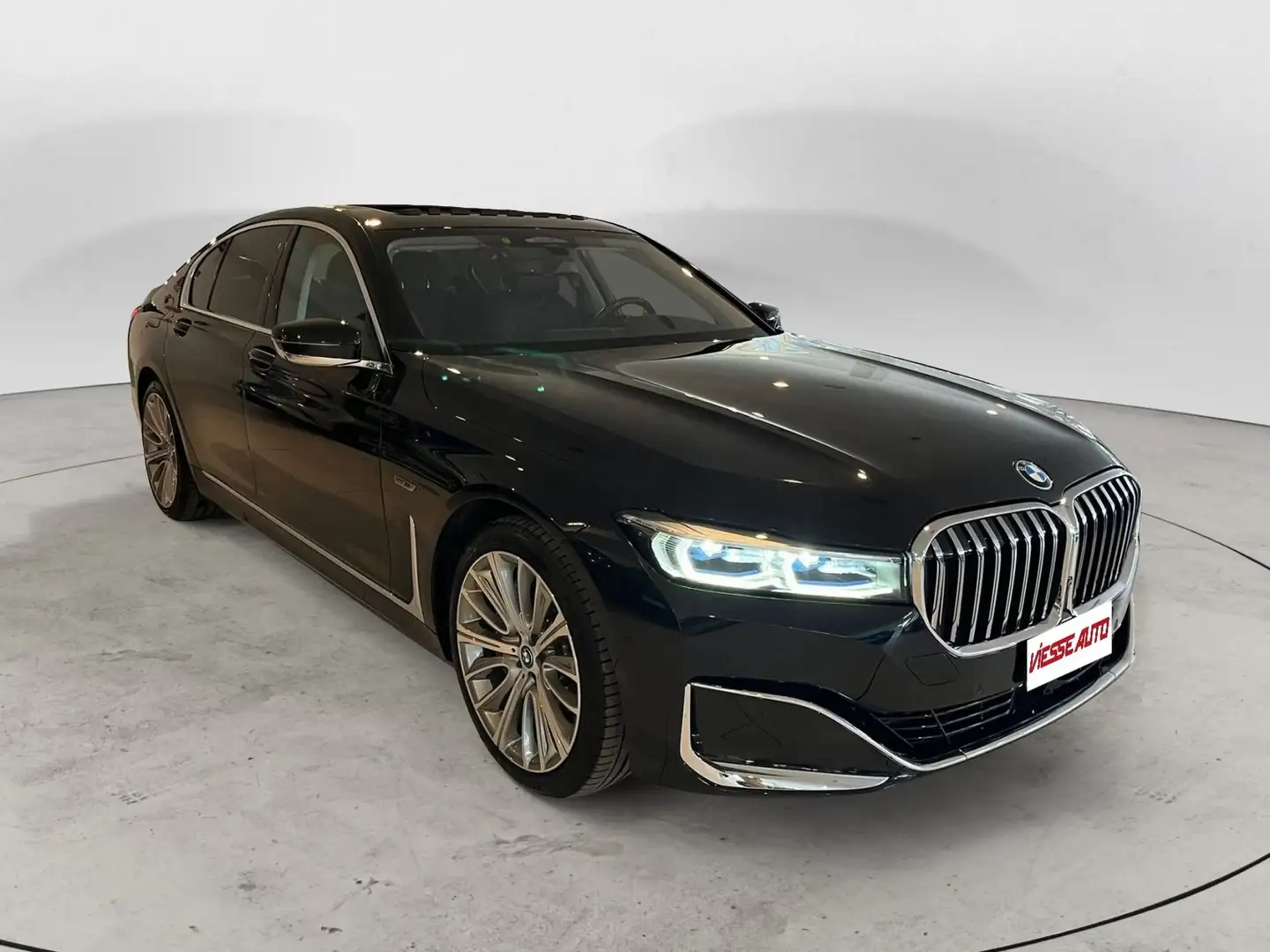 BMW 745 Serie 7 G11 2019 745e Bleu - 2