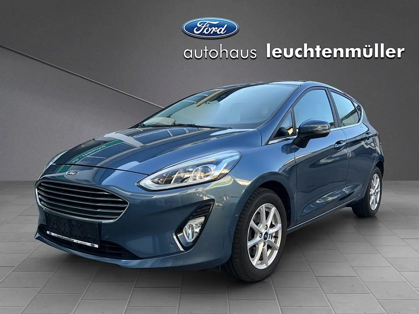 Ford Fiesta Titanium 1,0 EcoBoost Start/Stop Blau - 1