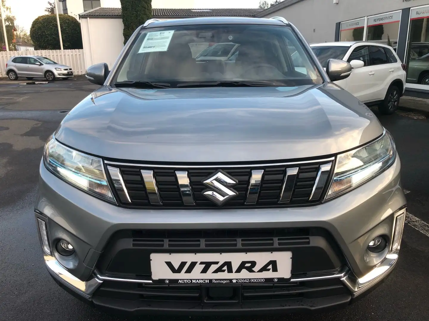 Suzuki Vitara 1.4 BOOSTERJET Hybrid Comfort+ Grau - 2