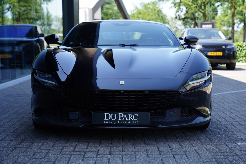 Ferrari Roma 3.9 V8 HELE / Passenger Display / Carbon / Apple C — photo 29