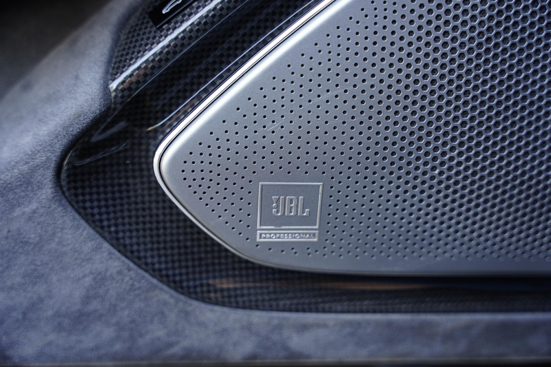 Ferrari Roma 3.9 V8 HELE / Passenger Display / Carbon / Apple C — photo 21