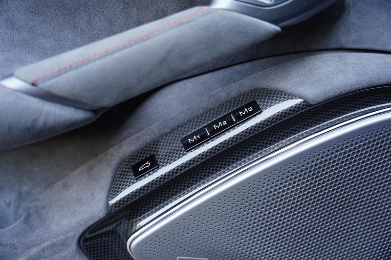 Ferrari Roma 3.9 V8 HELE / Passenger Display / Carbon / Apple C — photo 20