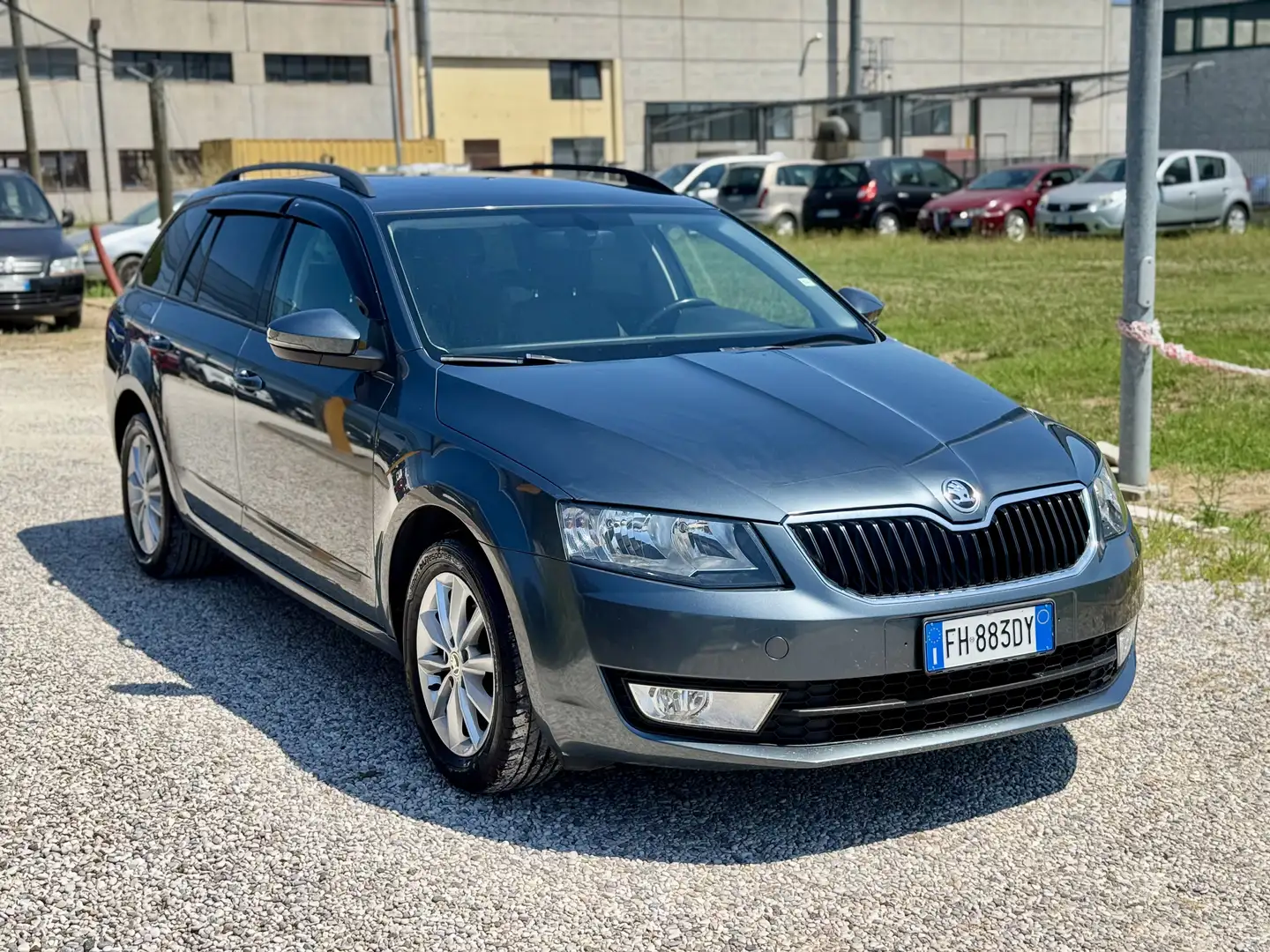 Skoda Octavia Wagon 1.6 tdi cr Executive 110cv - 1