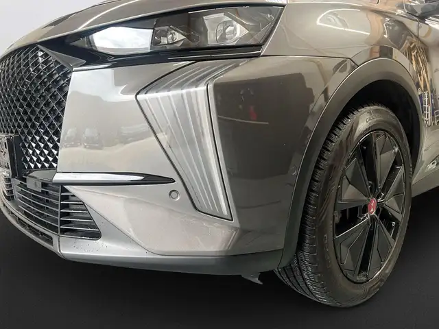 DS Automobiles DS 7 Crossback view 9