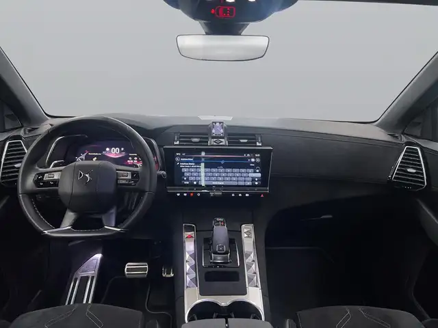 DS Automobiles DS 7 Crossback view 10