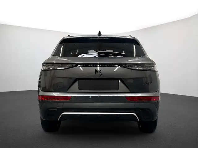 DS Automobiles DS 7 Crossback view 4