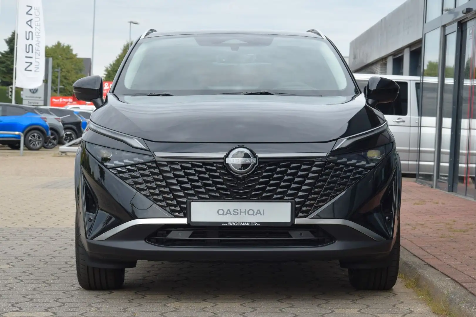 Nissan Qashqai e-Power N-Connecta Komfort Winter AFA Schwarz - 2