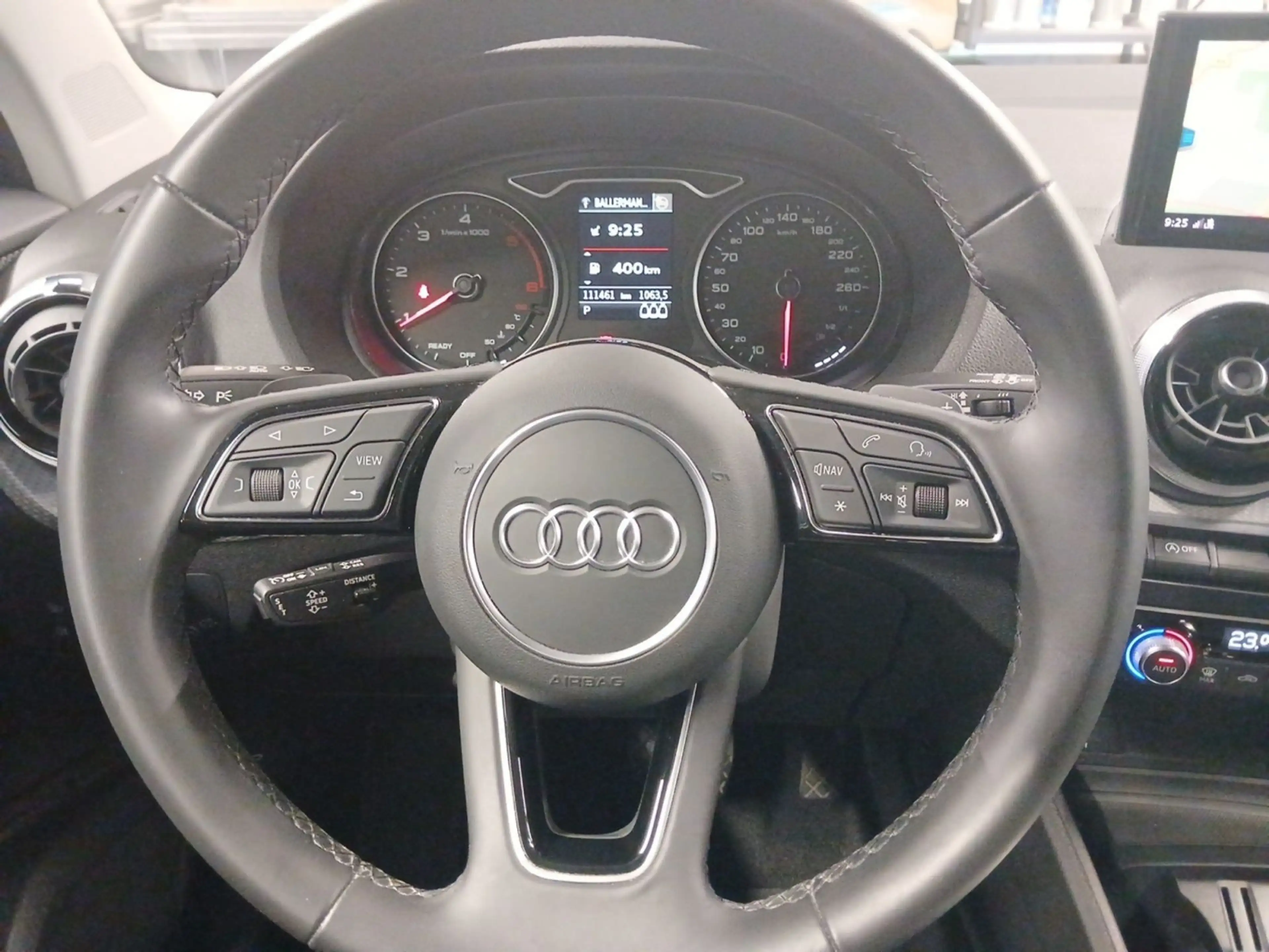 Audi Q2 35 TDI S tronic S line Matrix-LED Navi Sports — photo 13
