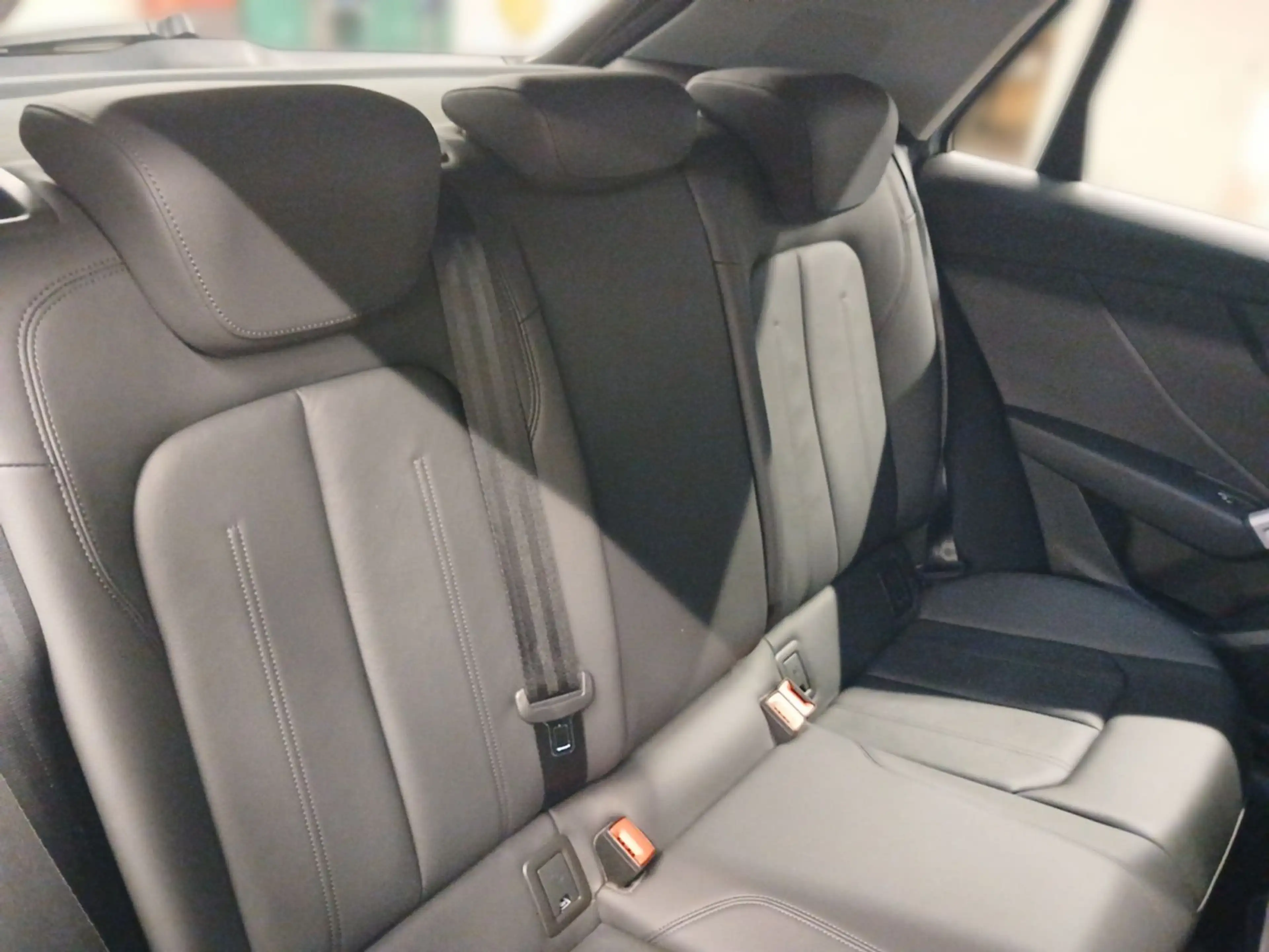 Audi Q2 35 TDI S tronic S line Matrix-LED Navi Sports — photo 9