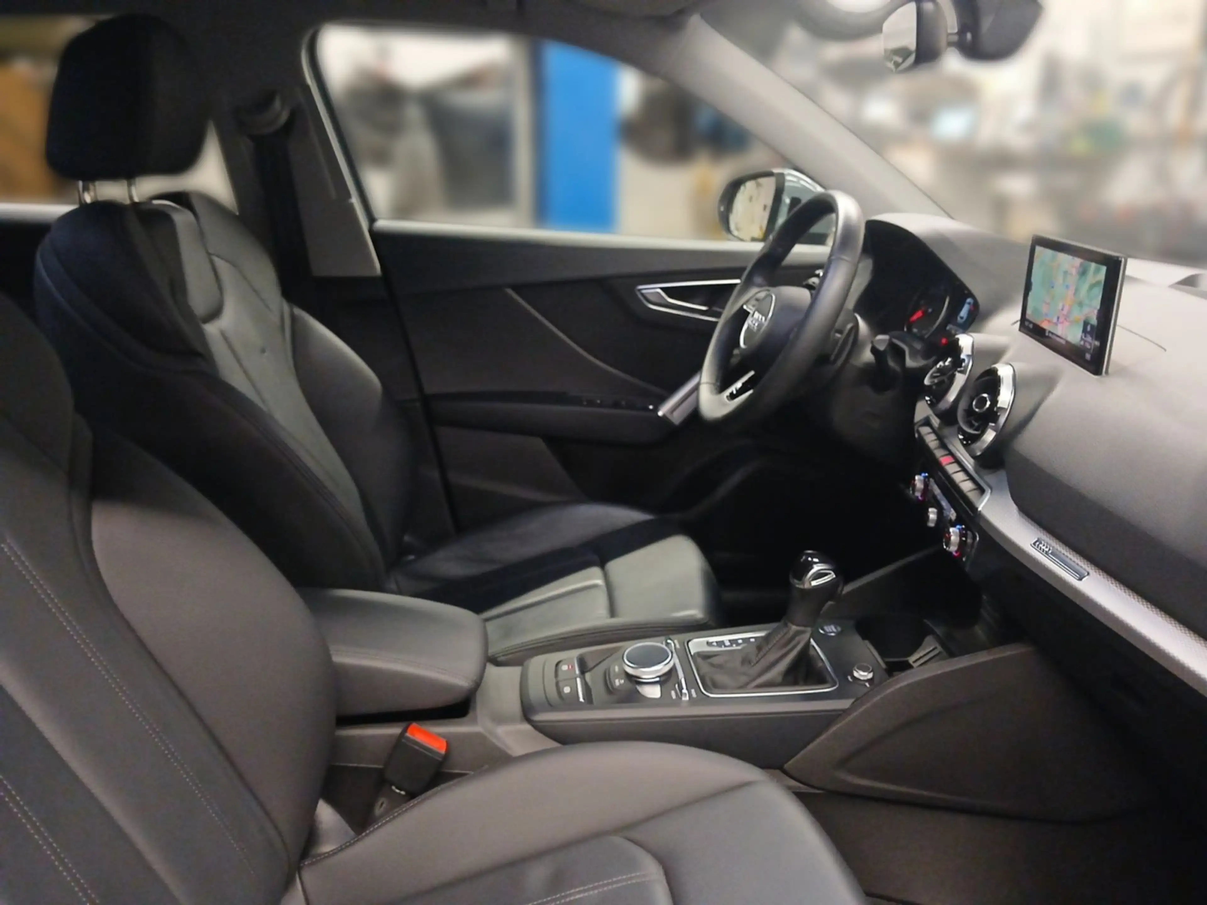 Audi Q2 35 TDI S tronic S line Matrix-LED Navi Sports — photo 10