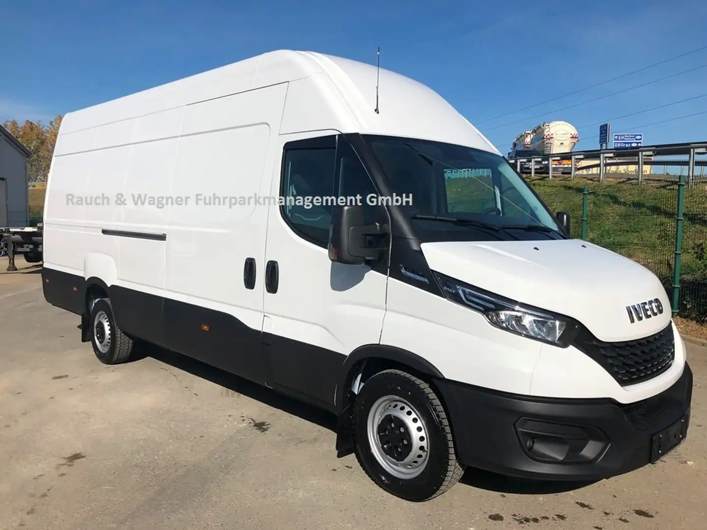 Iveco Daily 18m³ MAXI L4H3 NETTO € 42900 LED Automatik Weiß - 1
