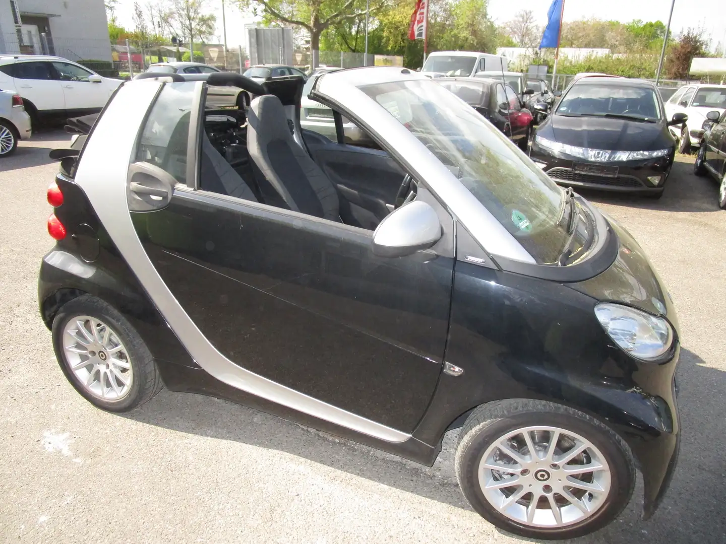 smart forTwo MHD 52kW/ Cabrio/ Klimautom./ ALU/ TÜV neu Schwarz - 1