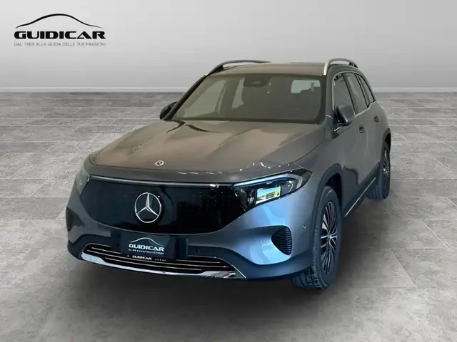 Mercedes-Benz EQB 300 Progressive Advanced 4matic