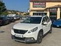 Peugeot 2008 1.2 PURETECH 110CH ALLURE S\u0026S EAT6 Blanc - thumbnail 1