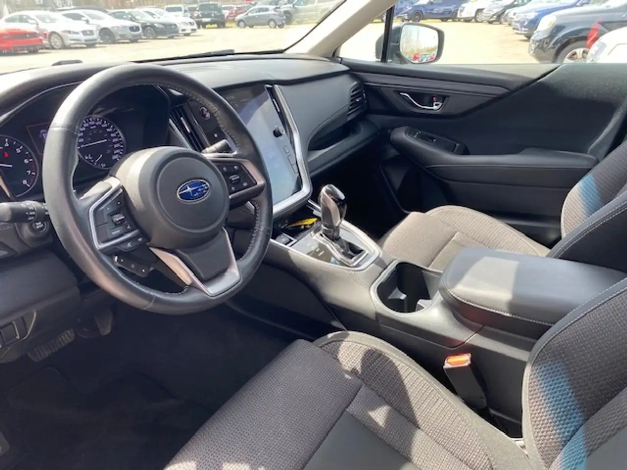 Subaru OUTBACK снимка Subaru OUTBACK