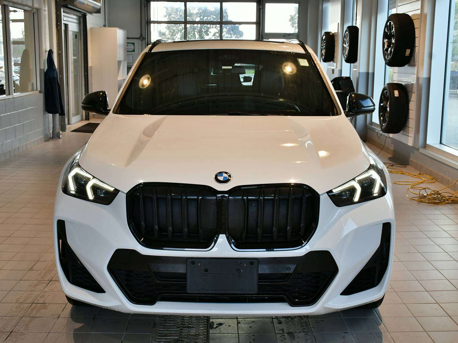 2024 BMW X1 xDrive28i Sports Activity Vehicle — снимка 1