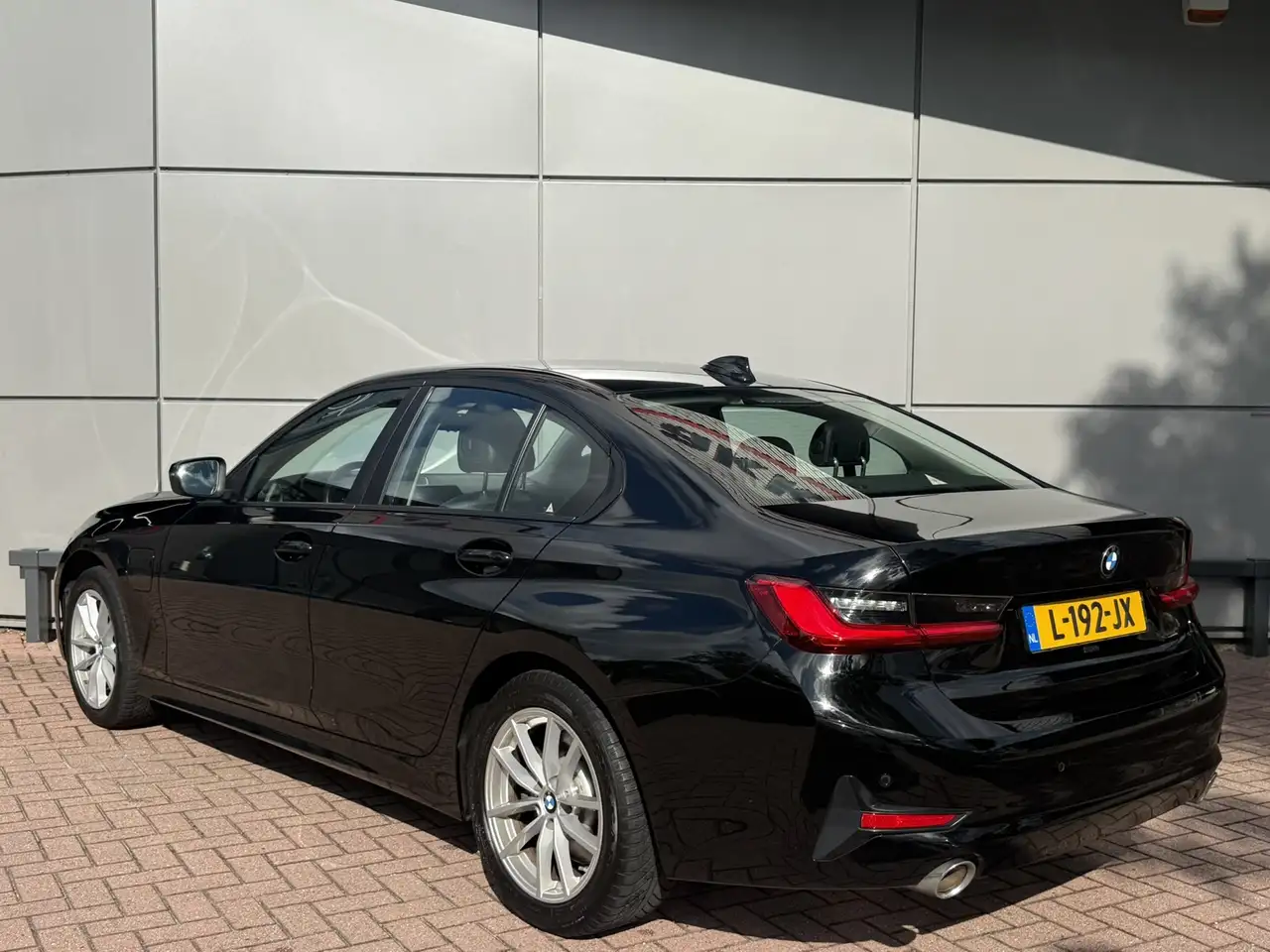 BMW 320 3-serie 320e Business Edition Plus Leer Laser, миниатюра 3