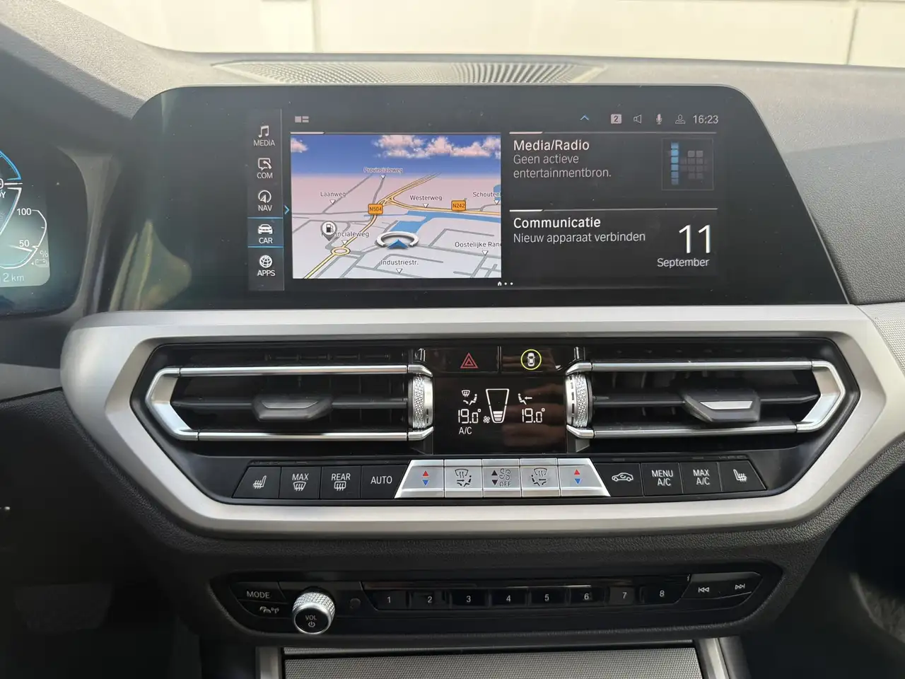 BMW 320 3-serie 320e Business Edition Plus Leer Laser, миниатюра 19