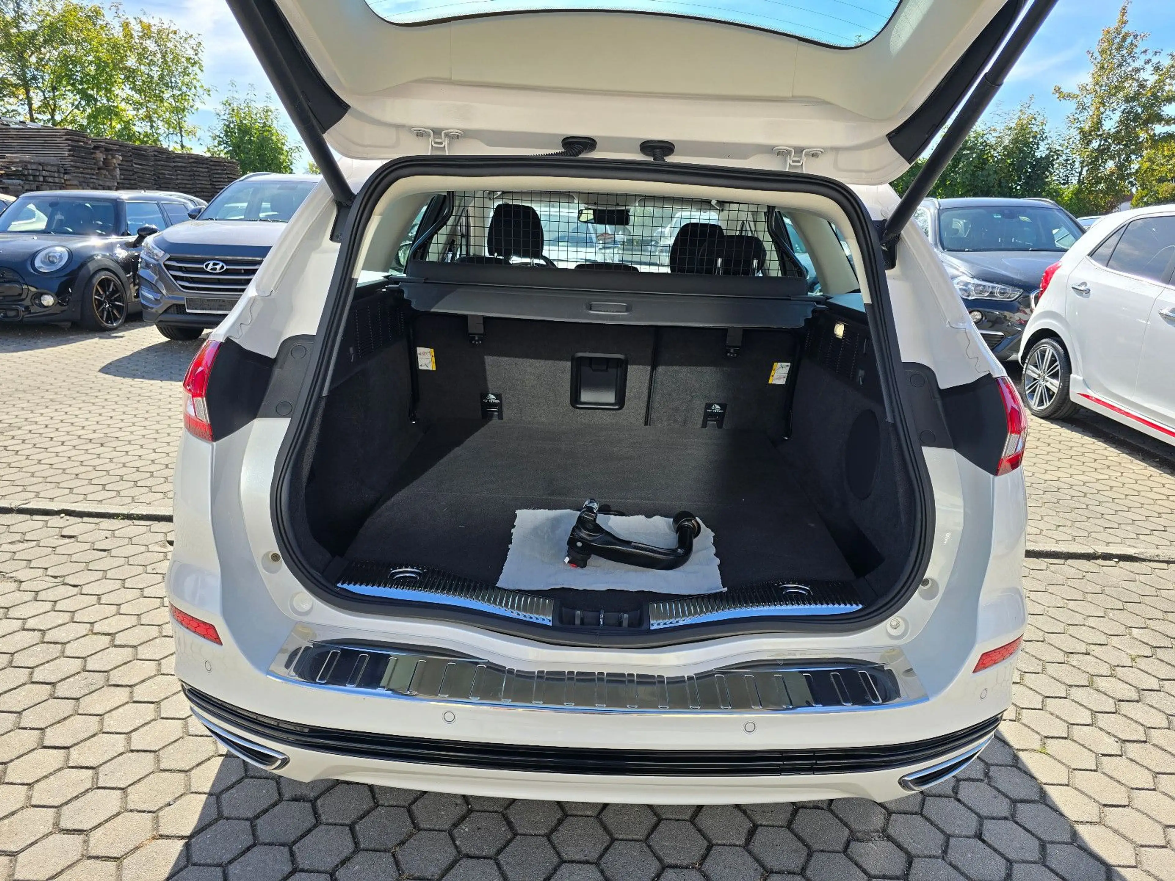 Ford Mondeo Turnier Titanium — photo 4