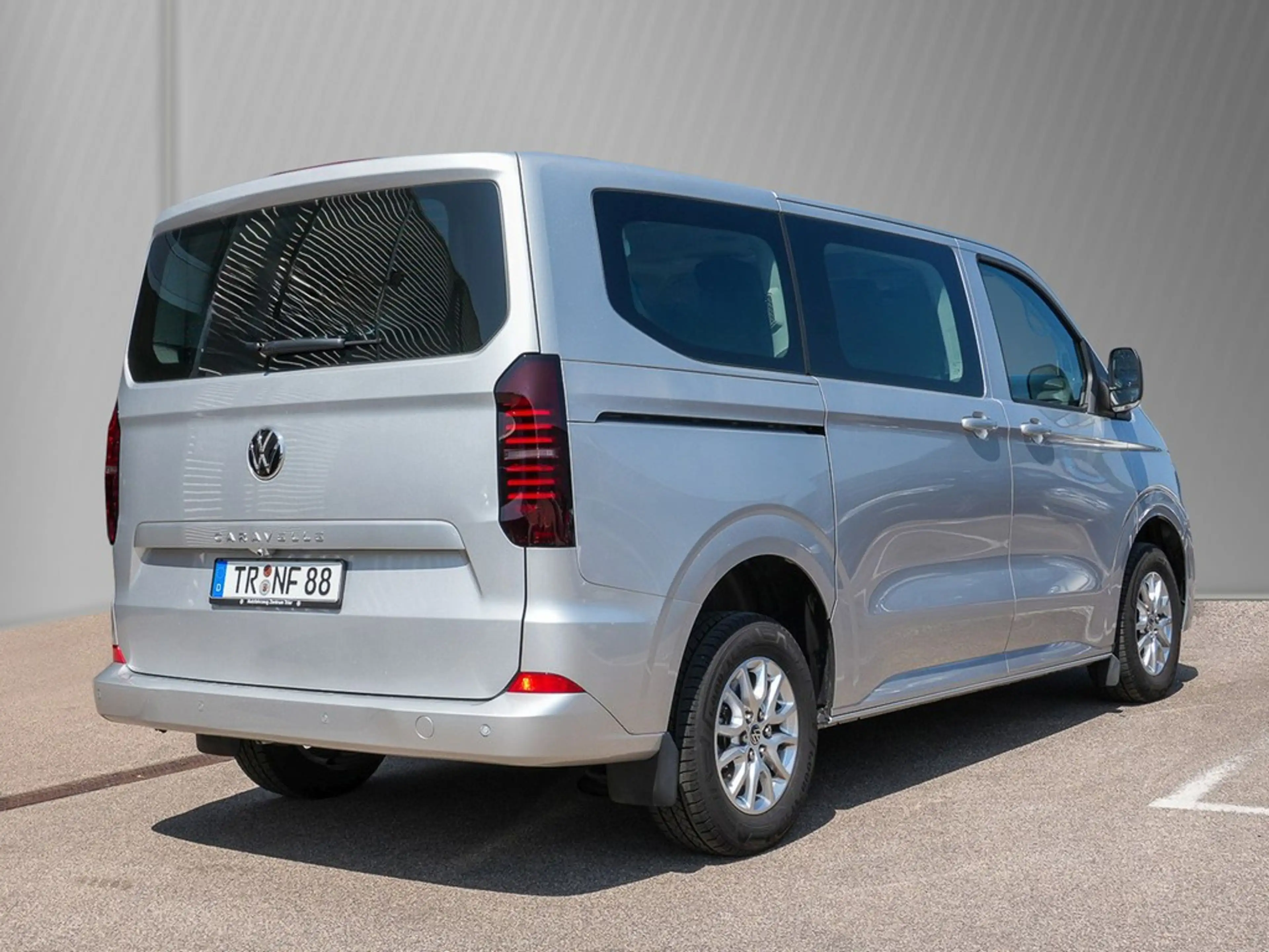 Volkswagen T7 Caravelle 2.0 TDI DSG Life Navi, AHK — photo 4