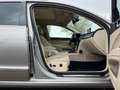 Skoda Superb 2.0 TDI DSG L&K 1.H VOLLAUSSTATTUNG TÜV Grau - thumbnail 10