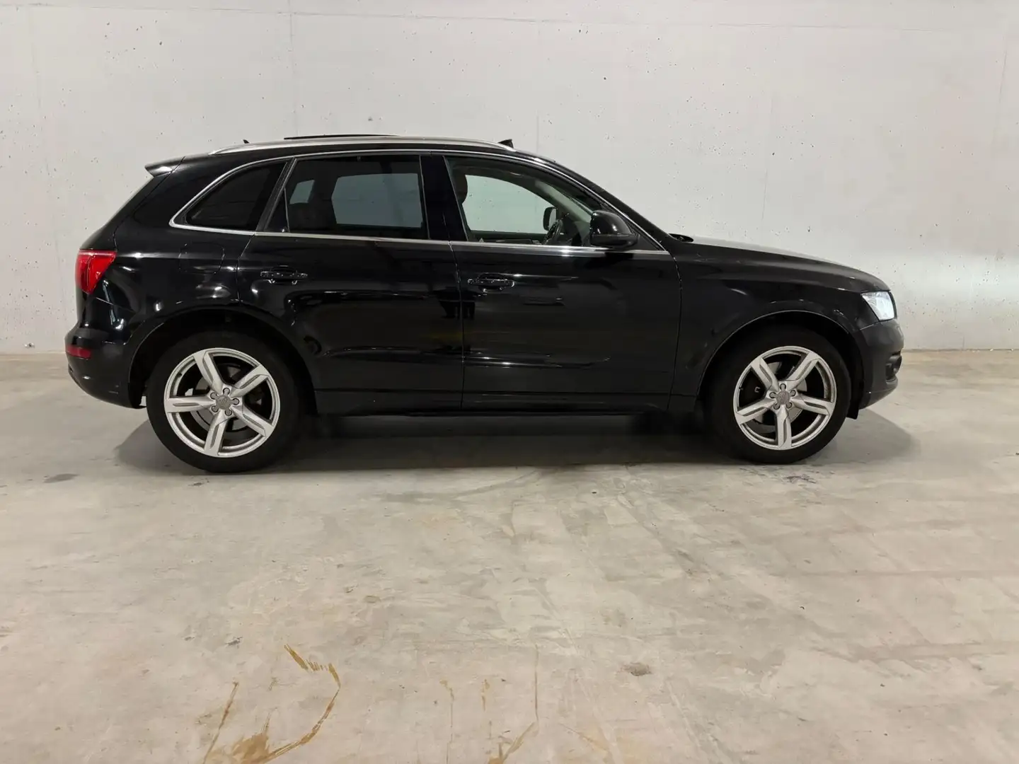 Audi Q5 3.0 TDI quattro S-Line Automaat Navi Pano Camera Чорний - 1
