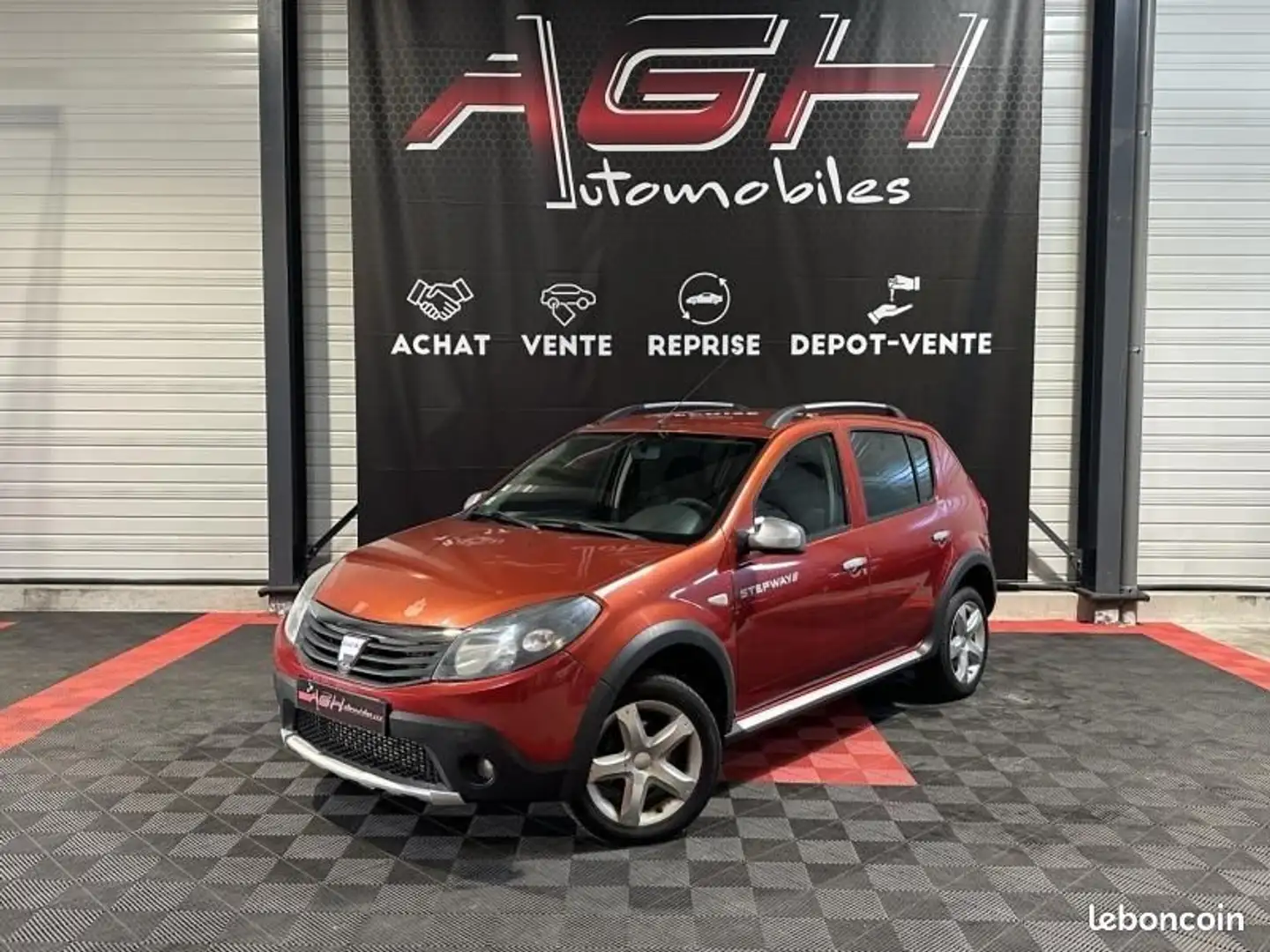 Dacia Sandero 1.5 dCi 70ch Stepway Rouge - 1