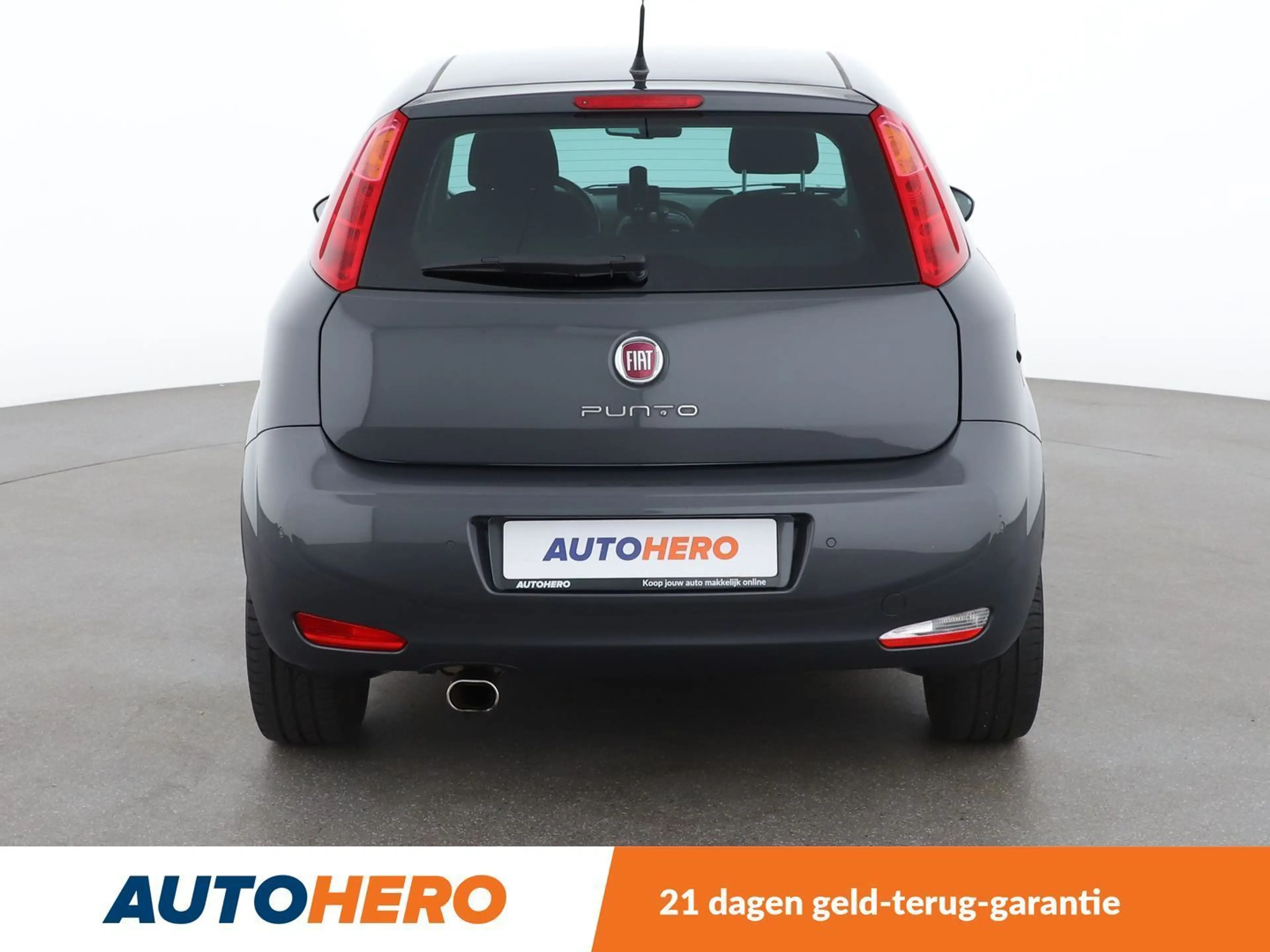 Fiat Punto 0.9 Lounge — photo 5