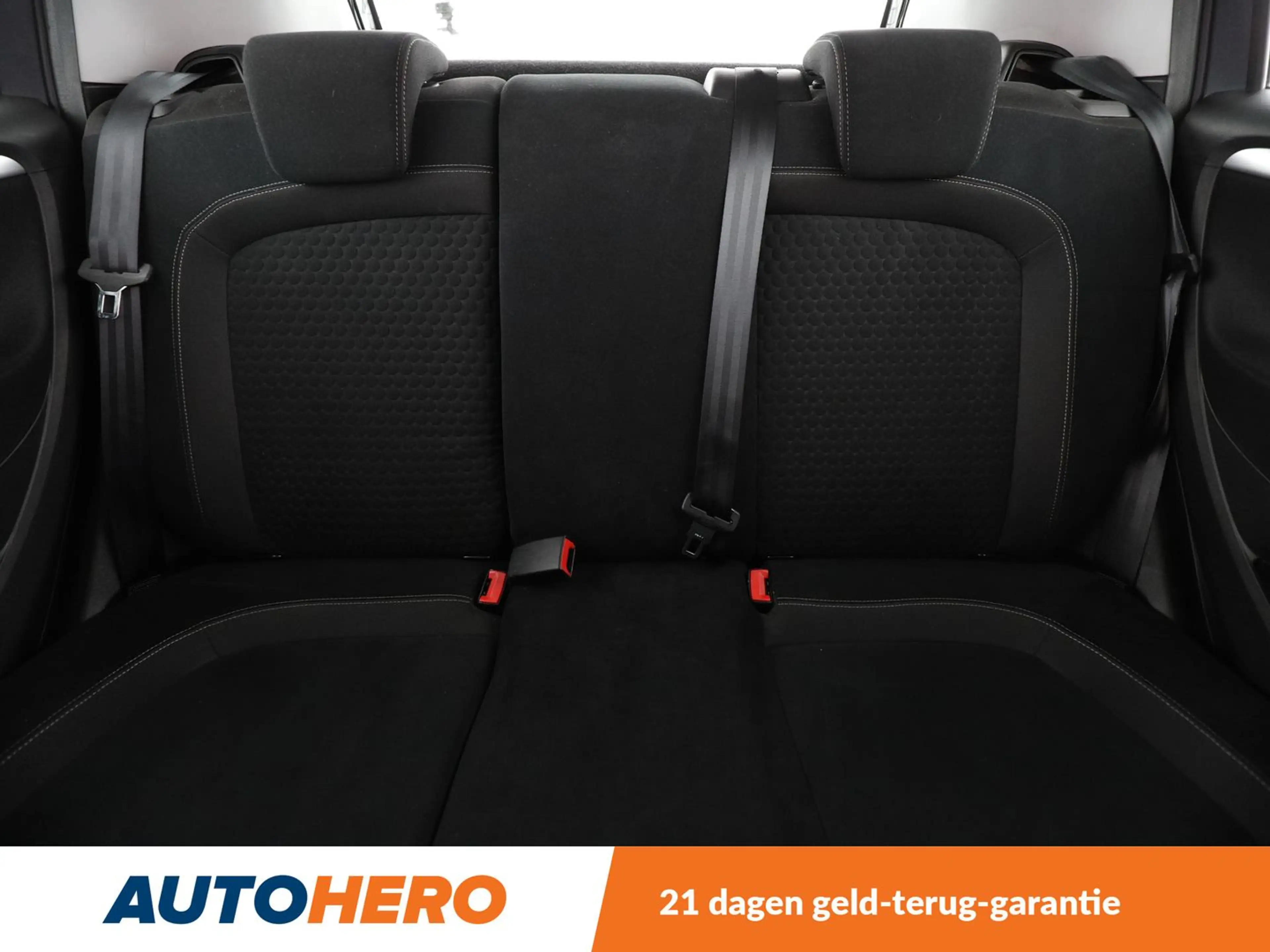 Fiat Punto 0.9 Lounge — photo 15