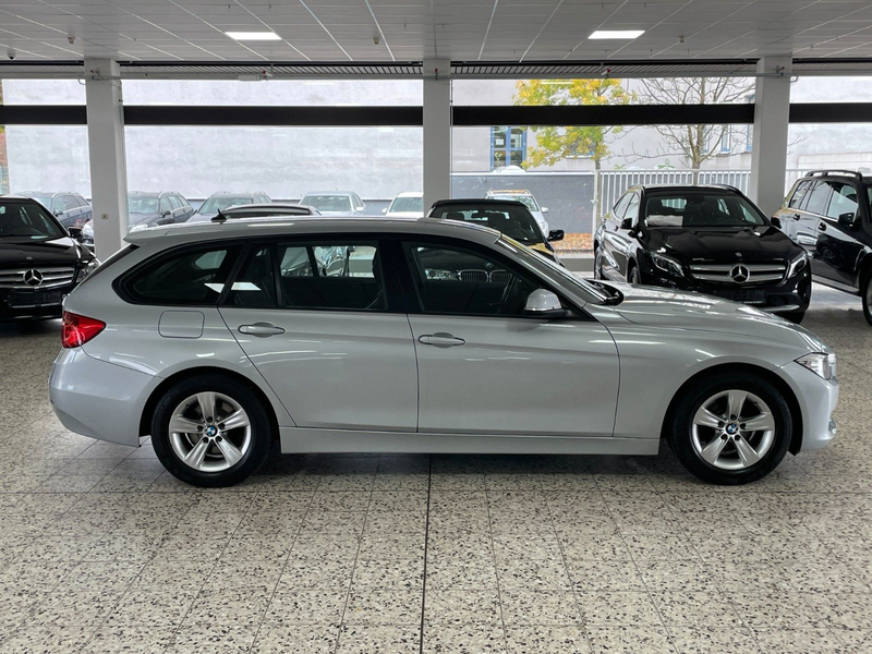 BMW 318 d Touring/Xenon/Sportsitze/SHZ/PDC/1.Hand — photo 3