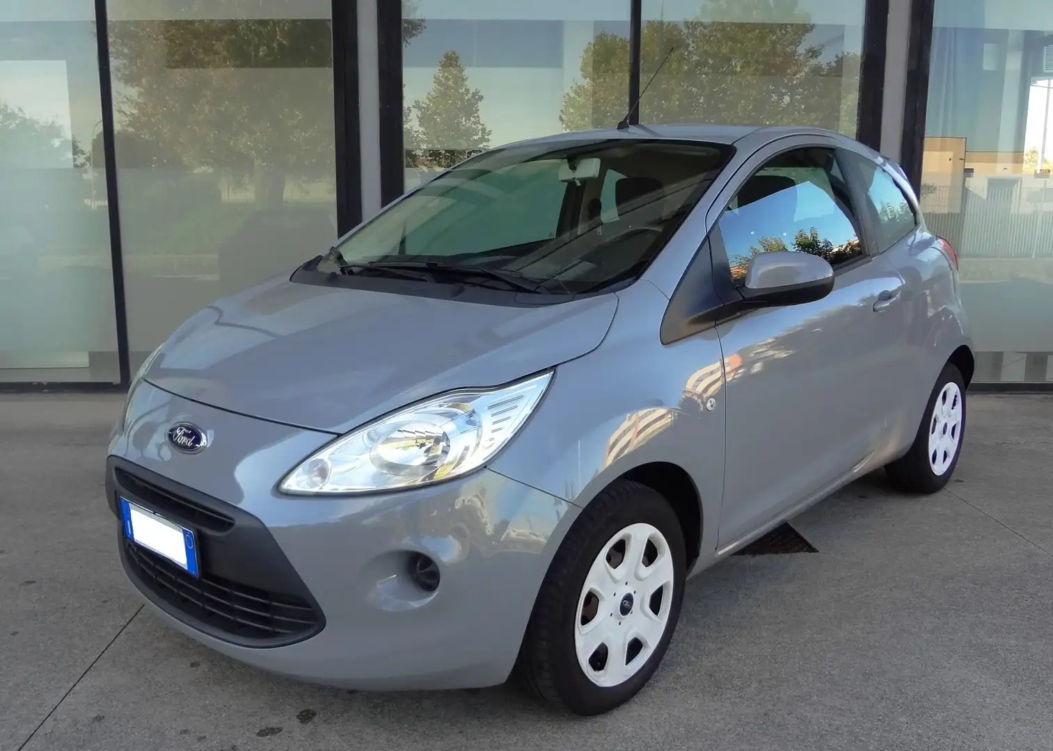 Ford Ka/Ka+ Ka 1.2 69CV Tagliandata Revisionata Cinghia Nuova Grigio - 1