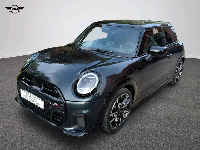 MINI Cooper S John Cooper Works