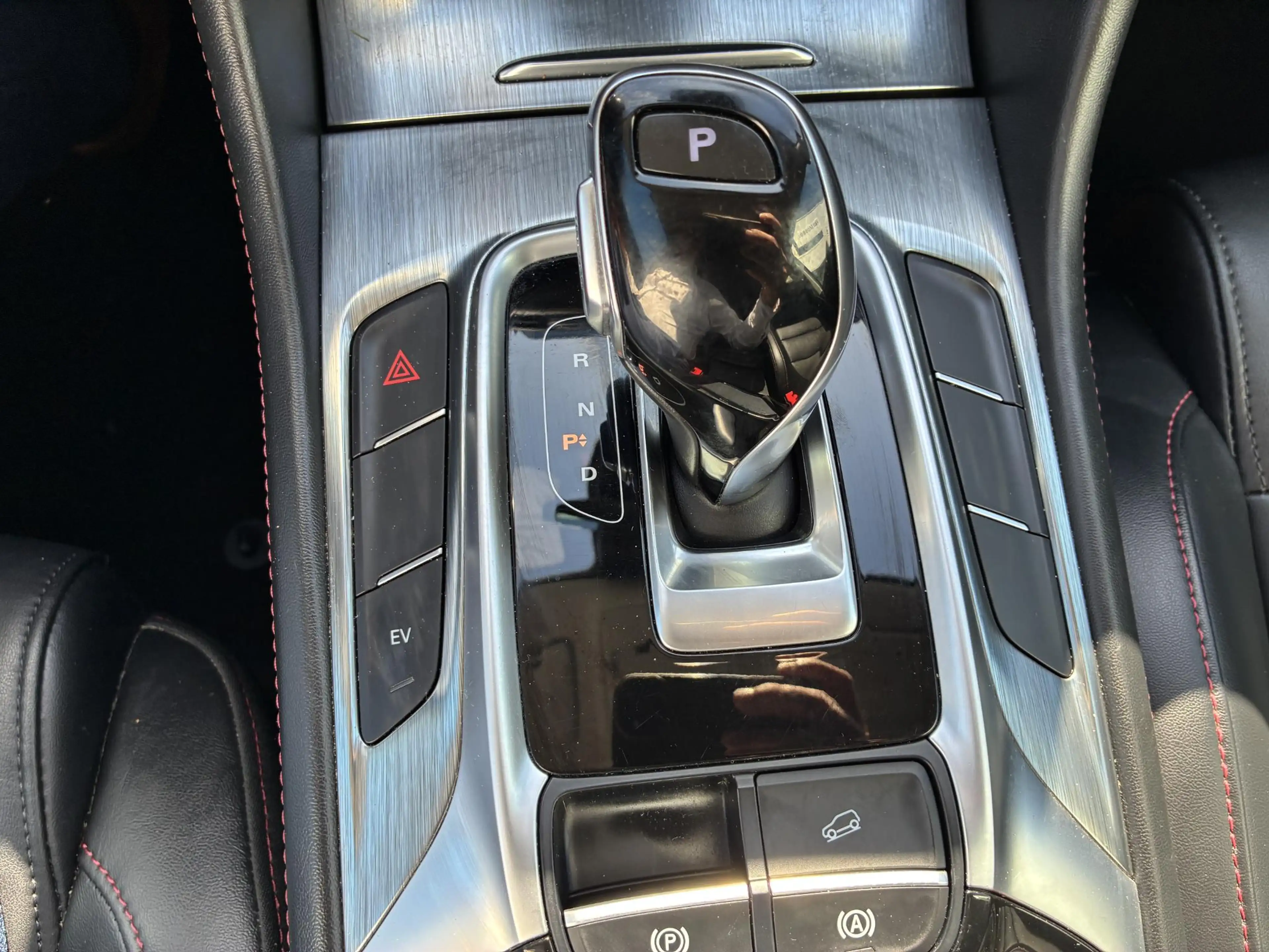 MG EHS 1.5 TGDI Edition1 PHEV Automaat - Lederen bekledin — photo 15