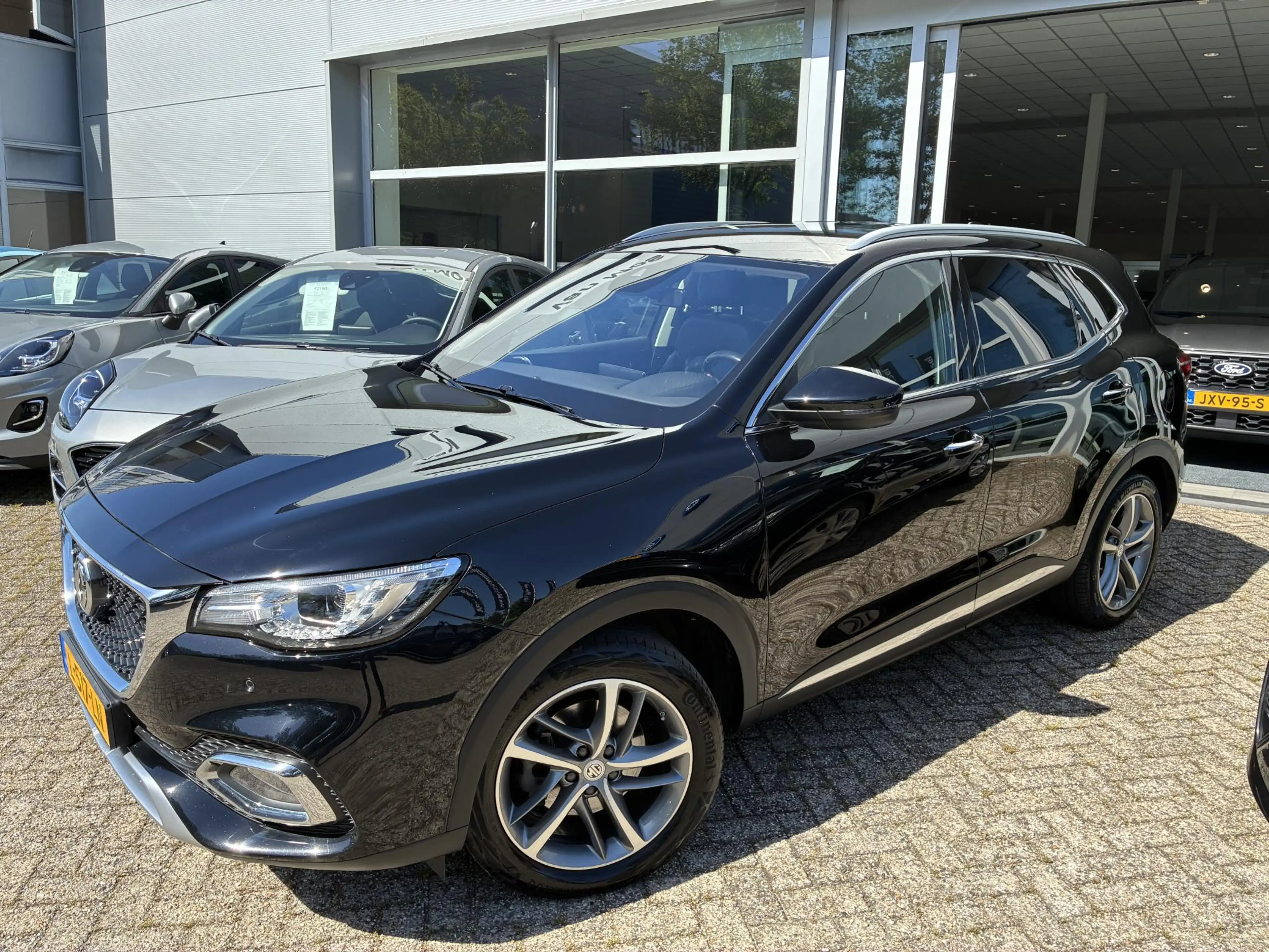MG EHS 1.5 TGDI Edition1 PHEV Automaat - Lederen bekledin — photo 2