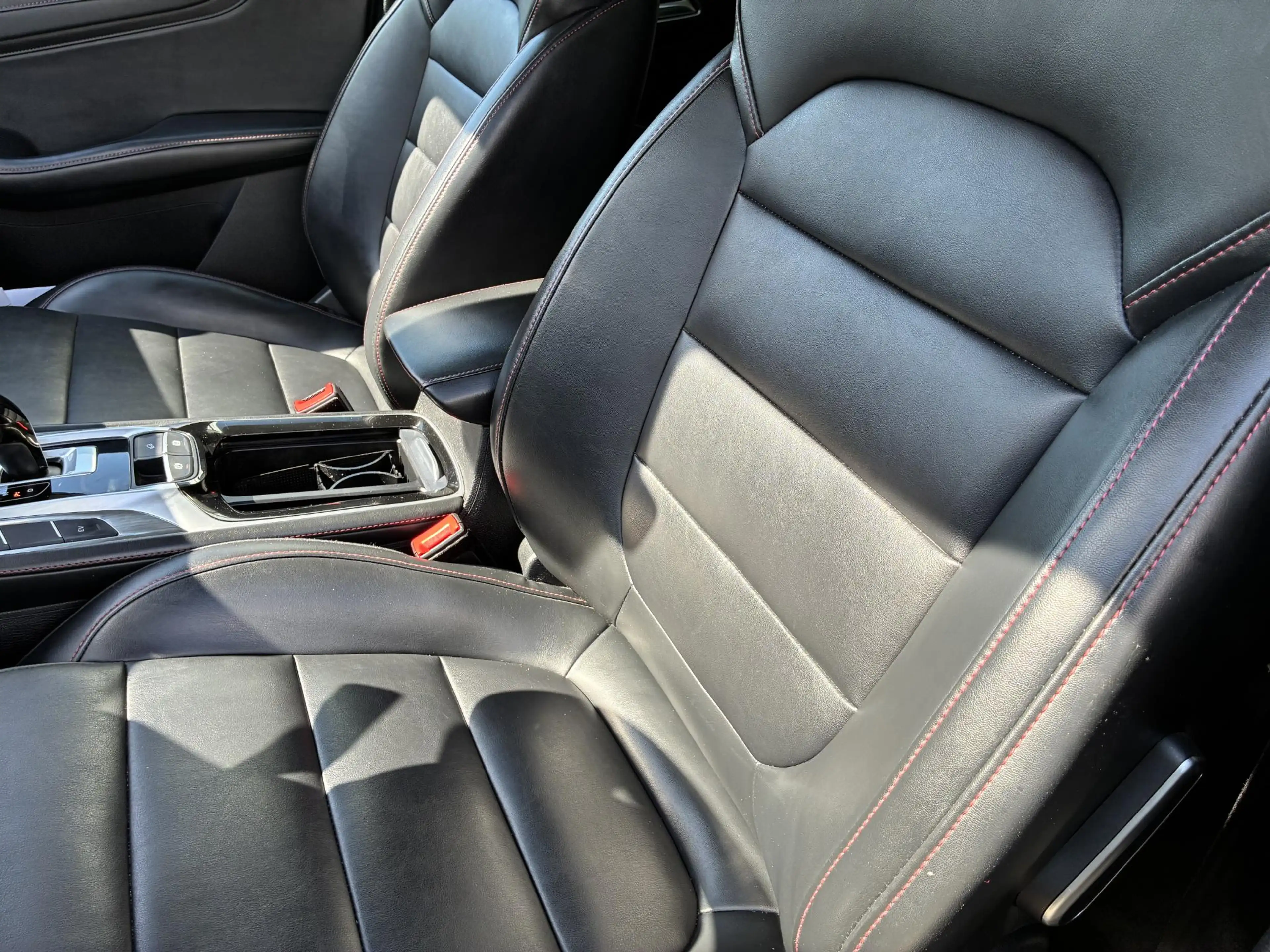 MG EHS 1.5 TGDI Edition1 PHEV Automaat - Lederen bekledin — photo 10