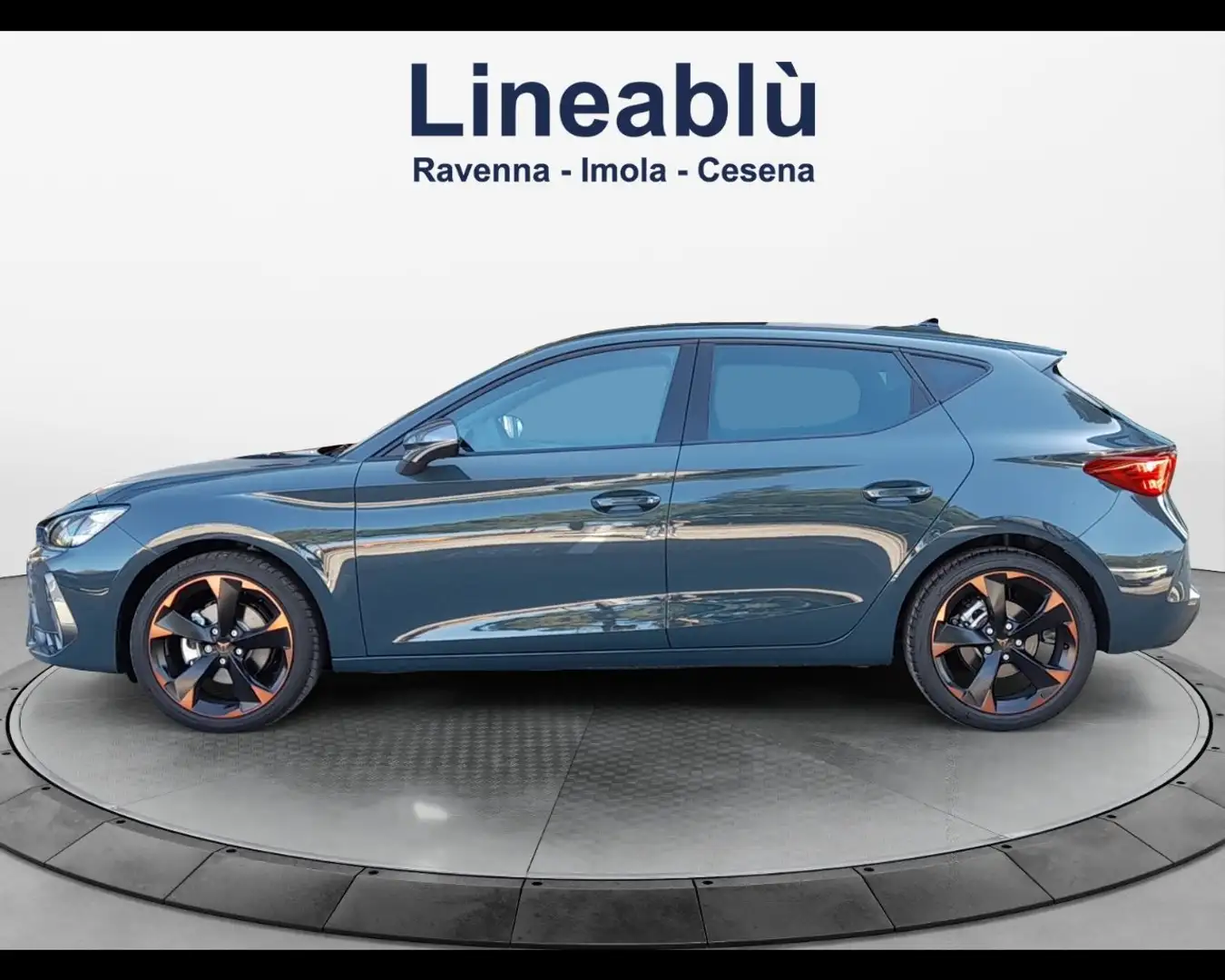 CUPRA Leon CUPRA 5P 2.0 TDI DSG 150CV MY 25 Albastru - 2