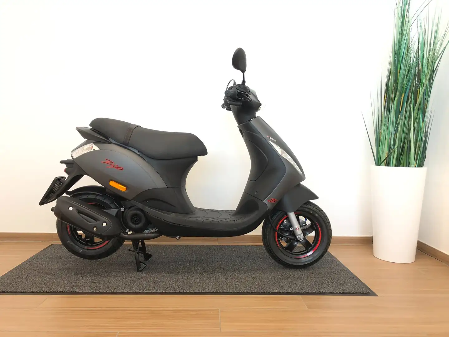 Piaggio Zip 50 50S Gris - 2