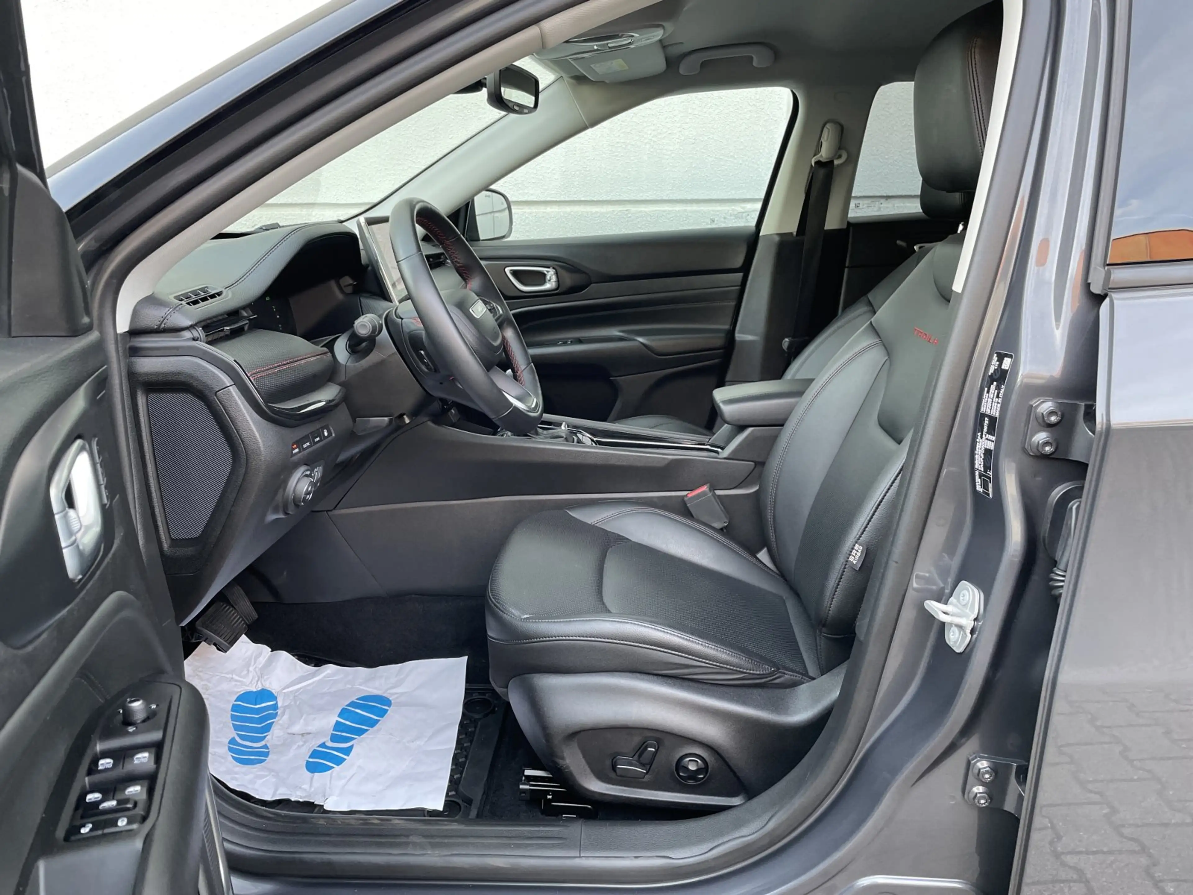 Jeep Compass 1.3 Plug-In Hybrid  Overland ACC Rkam TotwAss CarP — photo 11