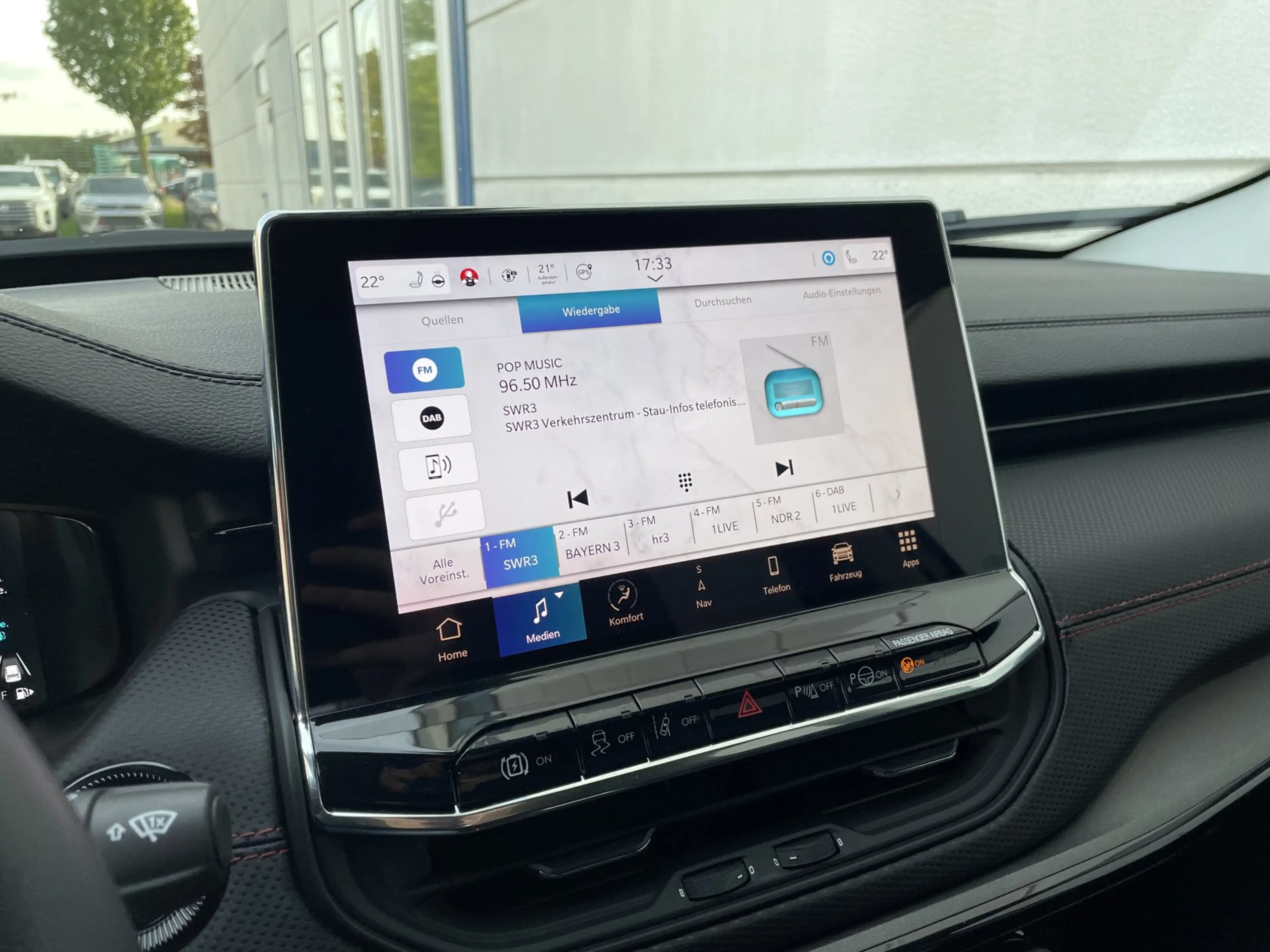 Jeep Compass 1.3 Plug-In Hybrid  Overland ACC Rkam TotwAss CarP — photo 15