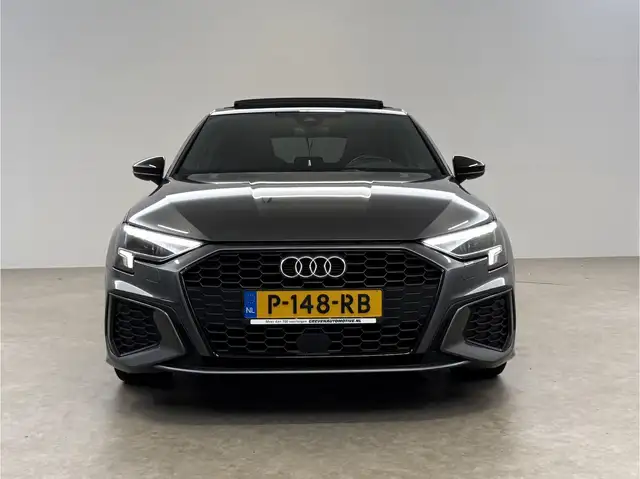 Audi A3 view 7